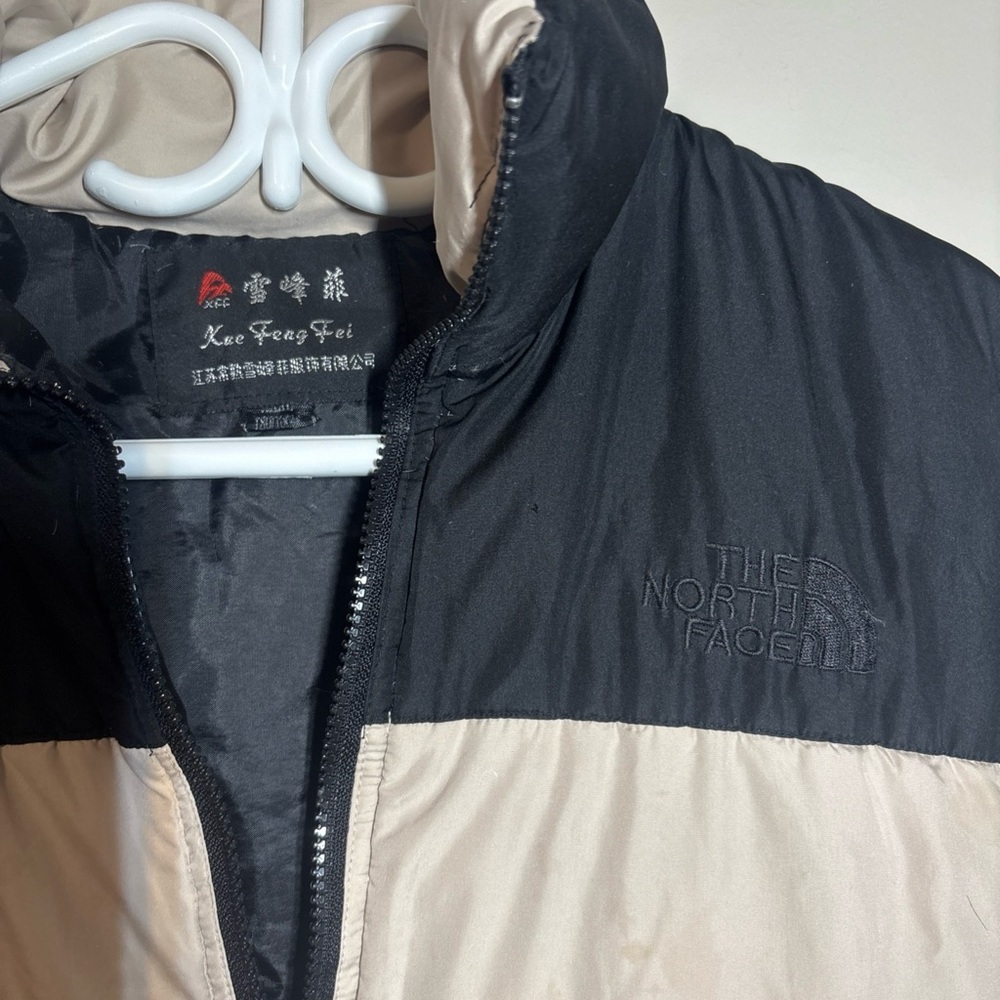 THE NORTH FACE WOMENS 1996 RETRO NUPTSE Puffer Black AndVintage White/cream. -L - Picture 3 of 12